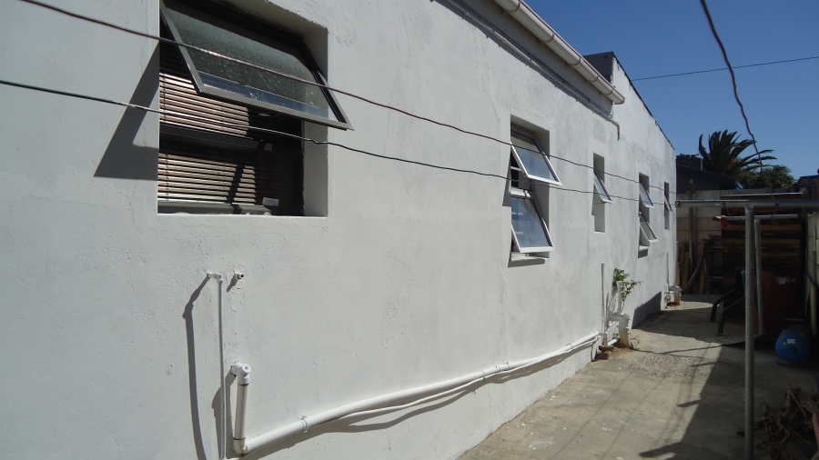 10 Bedroom Property for Sale in Croydon Western Cape